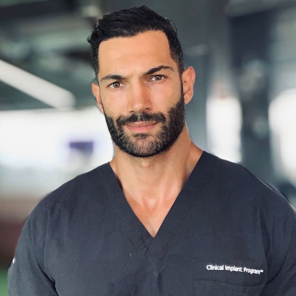 Dr Simon Khalil is a dentist near you